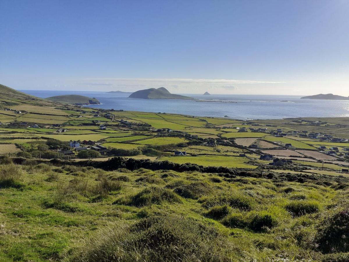 Gleann Loic Farmhouse Villa Dingle Exterior photo